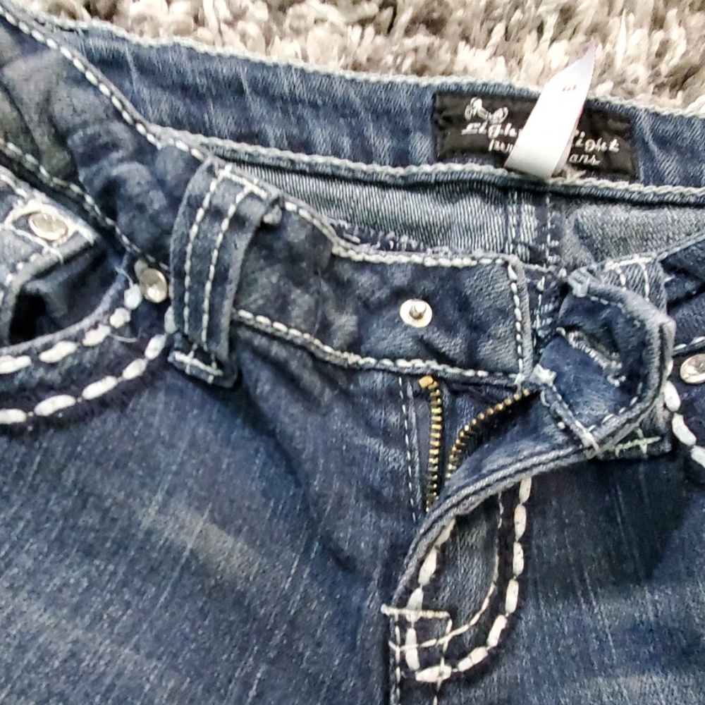 Jeans - Picture 3 of 4